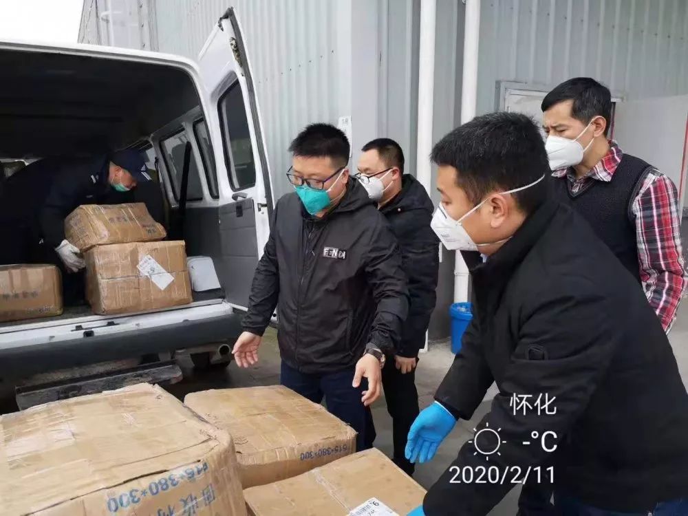 羽順董事長(zhǎng)陳群參與抗擊疫情一線家用燃?xì)獗趻鞝t應(yīng)用案例效果